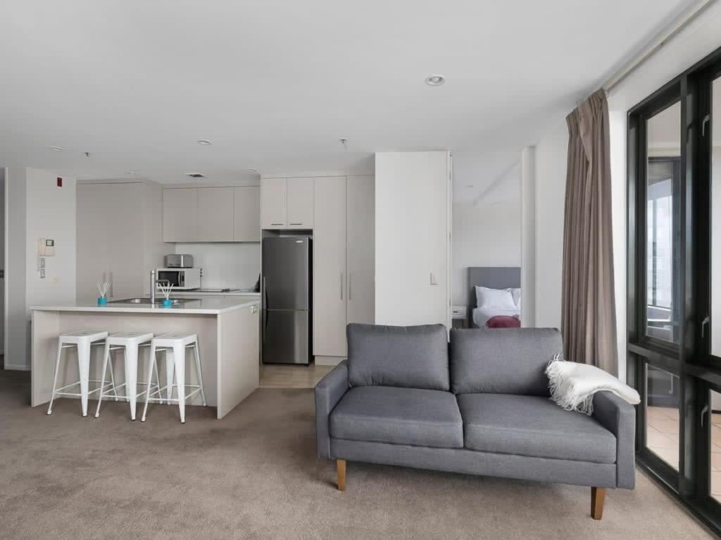 Beautiful Sky Tower View Home Near K' Road W/ Free Parking Auckland Luaran gambar