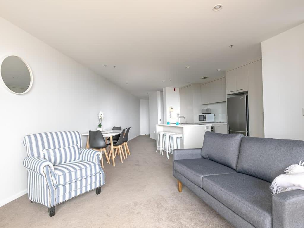 Beautiful Sky Tower View Home Near K' Road W/ Free Parking Auckland Luaran gambar